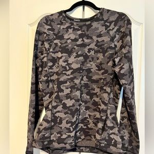 Lululemon Rulu Run long -sleeve shirt. Black-grey camo. Size 12